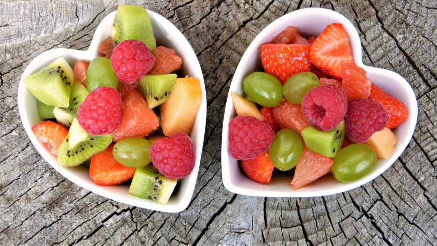 fresh-fruits-2305192_1280.jpg