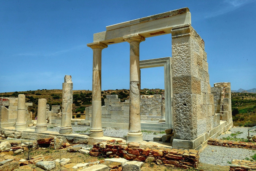 temple-8811724_1280.jpg