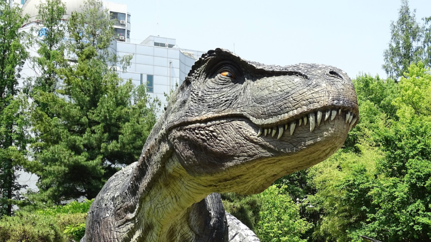 dinosaur-5269642_1280.jpg