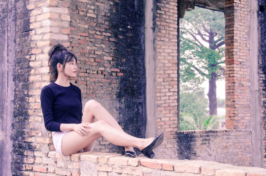 girl-2351542_1280.jpg